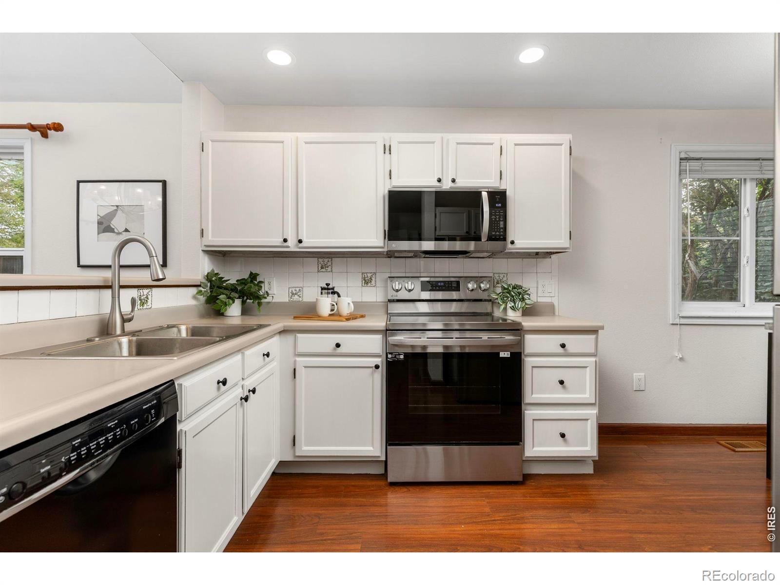 MLS Image #10 for 479  grouse court,louisville, Colorado