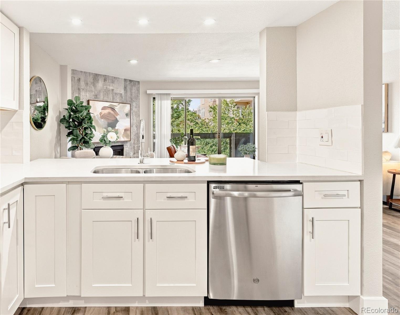 MLS Image #10 for 350  detroit street,denver, Colorado