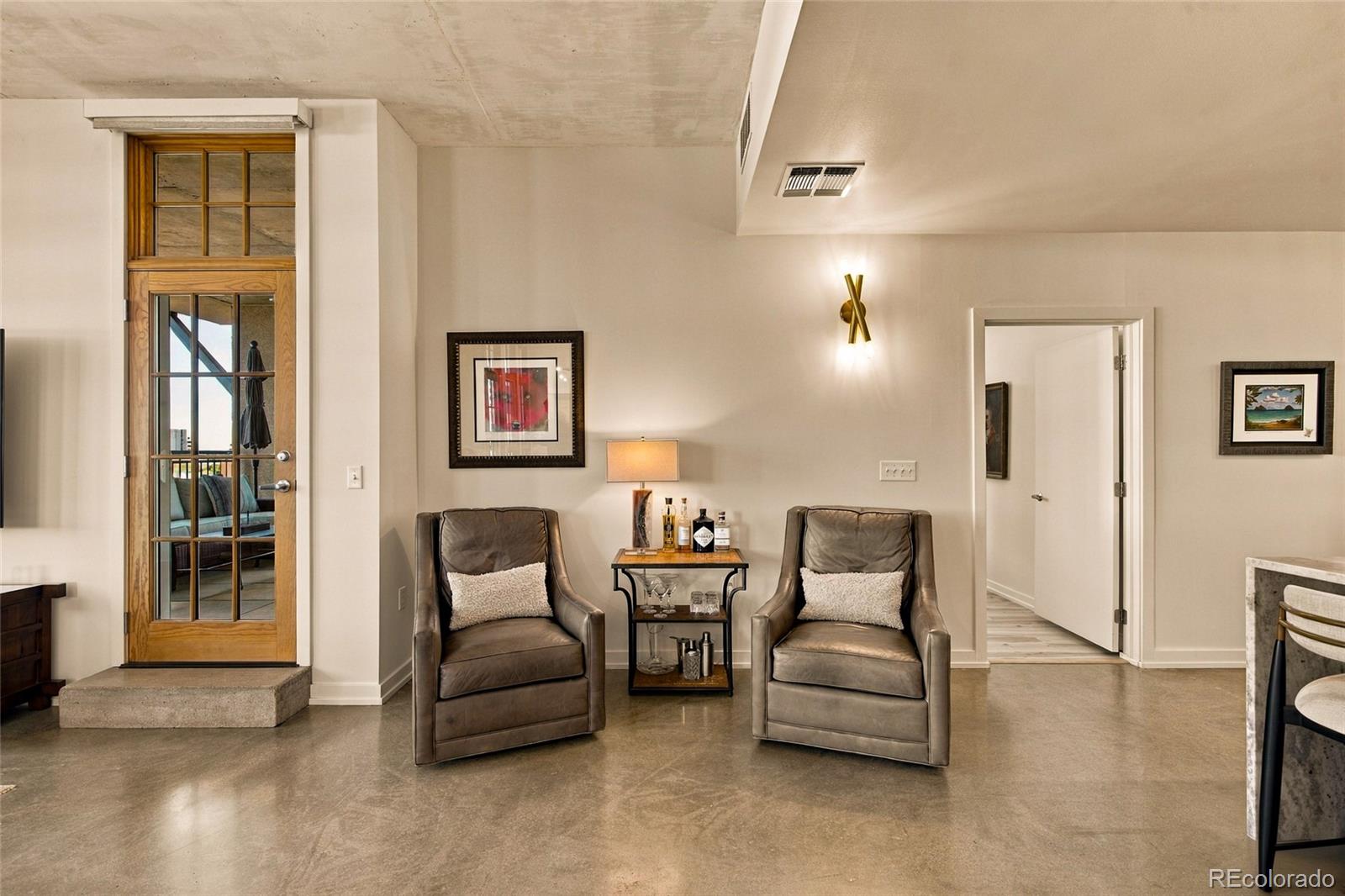 MLS Image #11 for 275 s harrison street,denver, Colorado
