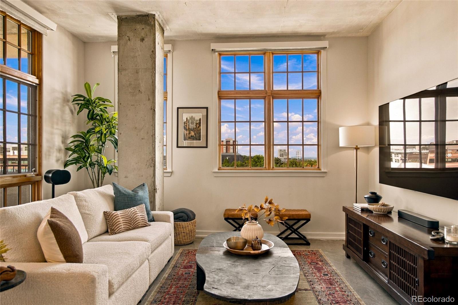 MLS Image #13 for 275 s harrison street,denver, Colorado