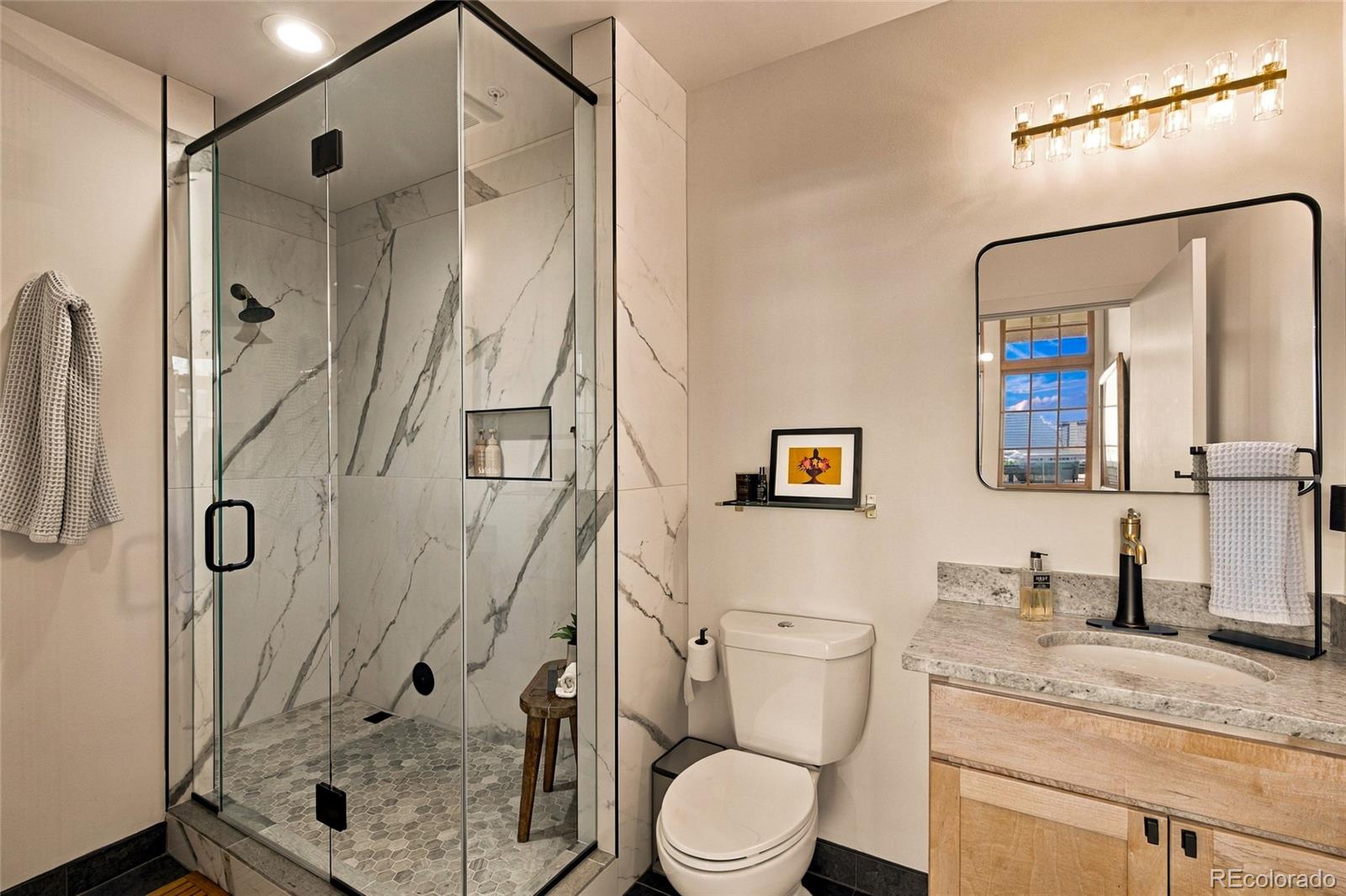 MLS Image #27 for 275 s harrison street,denver, Colorado