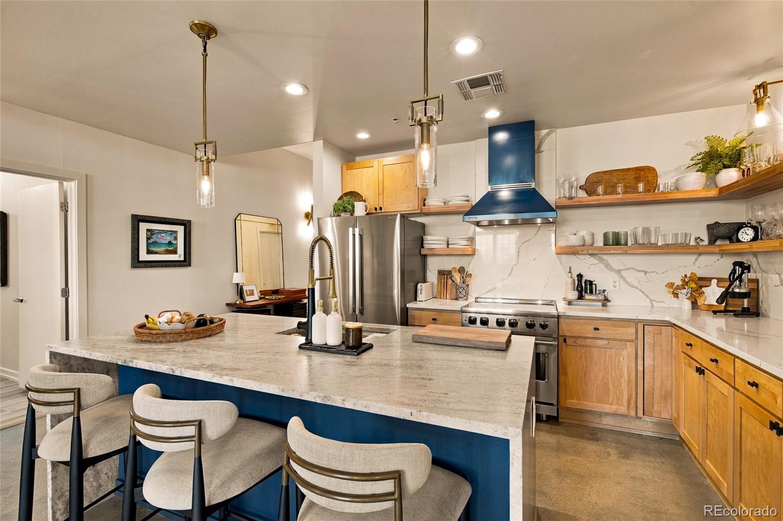 MLS Image #6 for 275 s harrison street,denver, Colorado