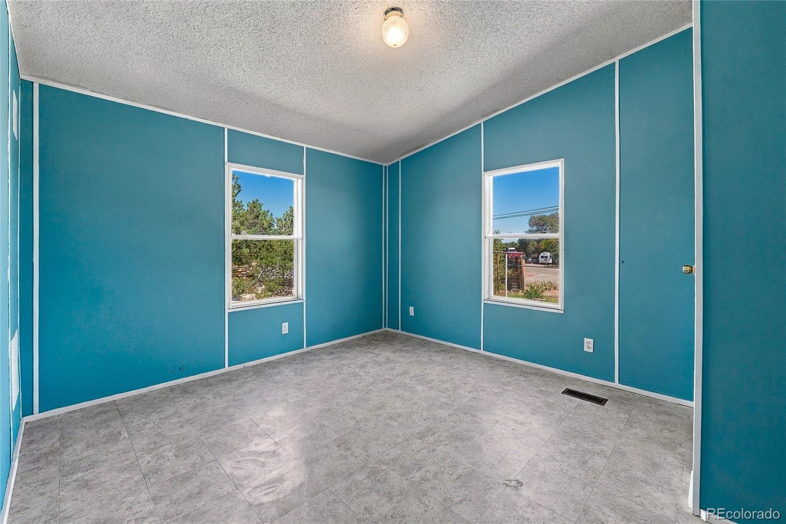 MLS Image #14 for 620 w 2nd street,walsenburg, Colorado