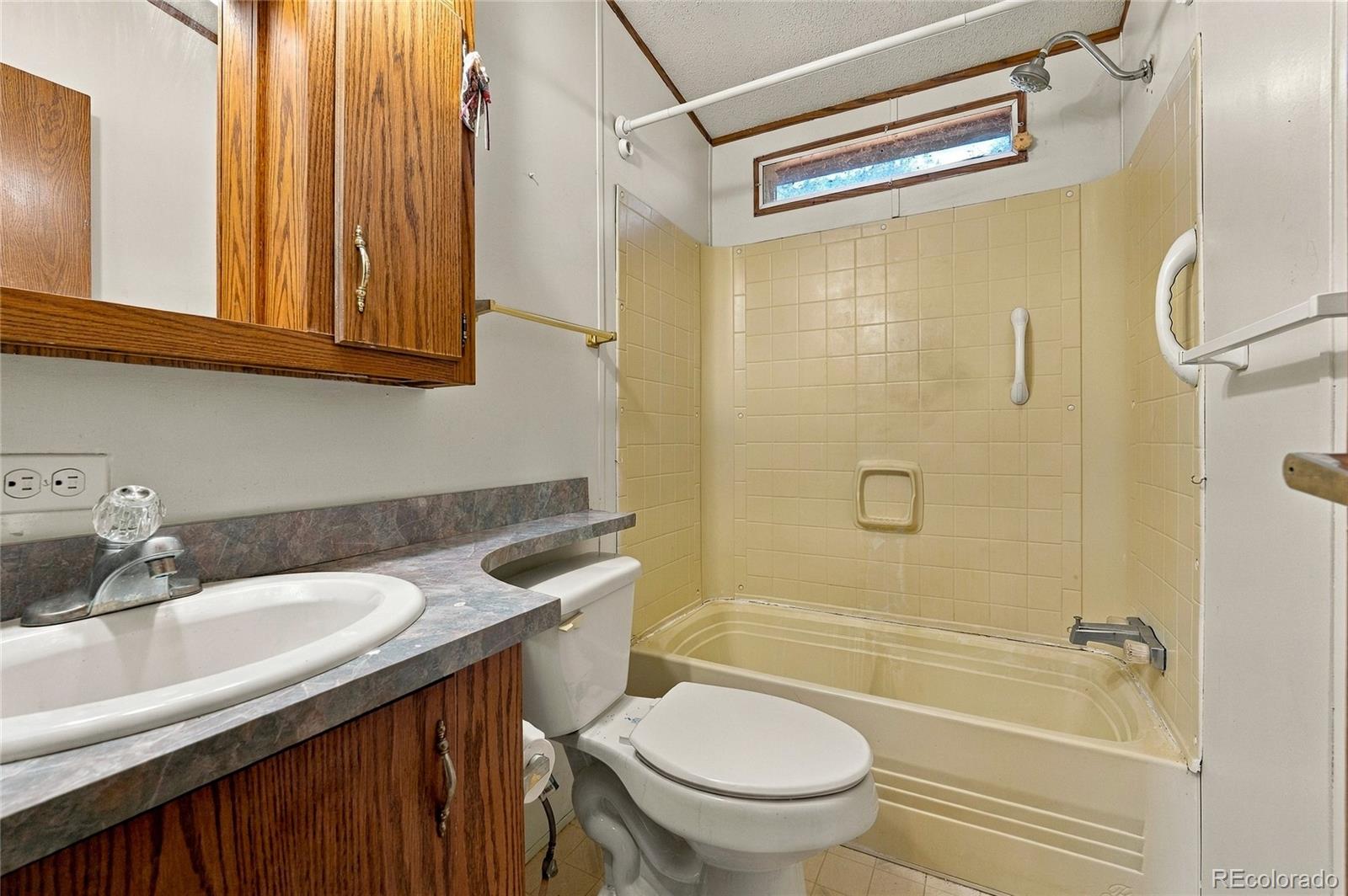 MLS Image #19 for 620 w 2nd street,walsenburg, Colorado