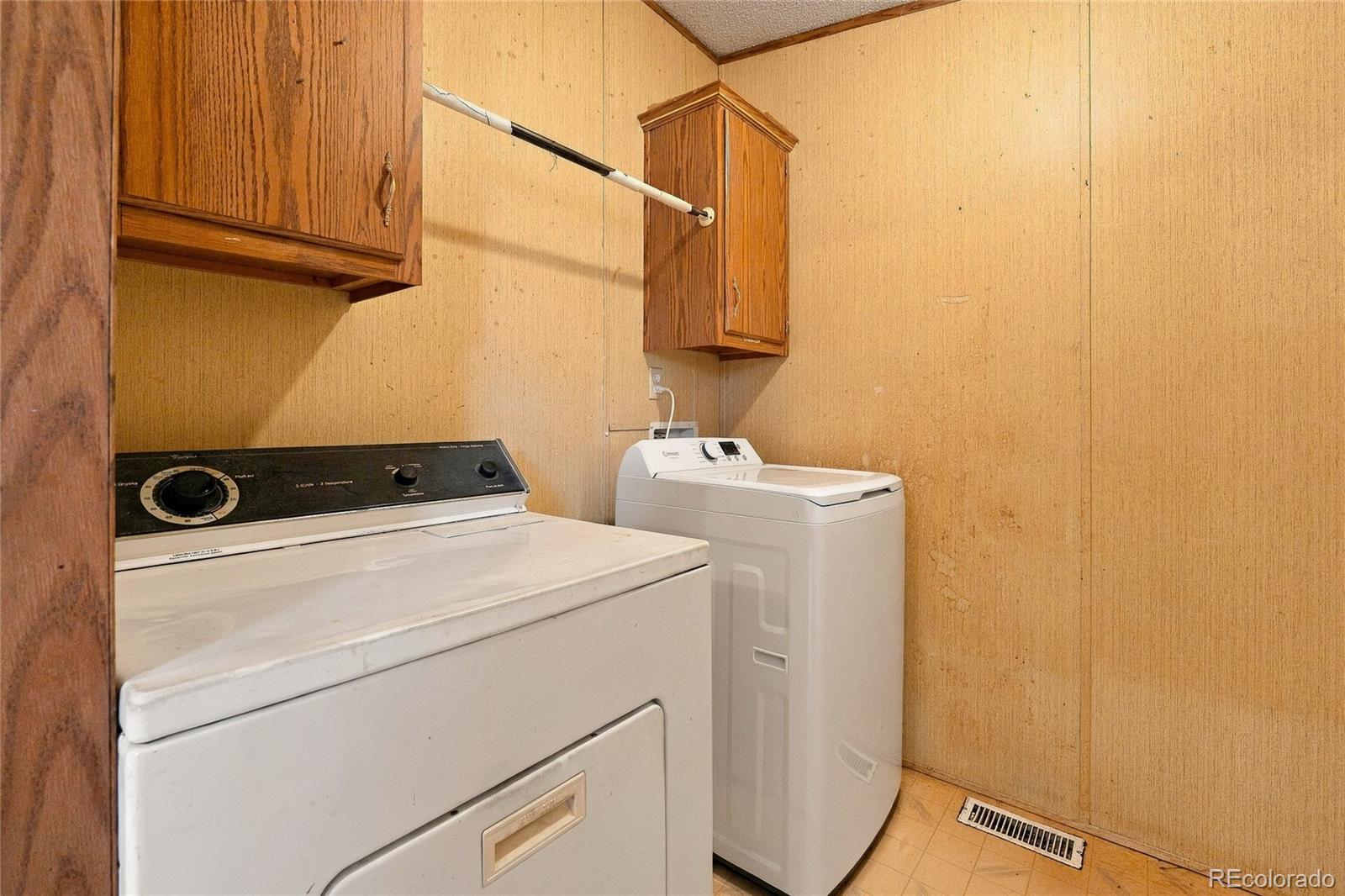 MLS Image #21 for 620 w 2nd street,walsenburg, Colorado