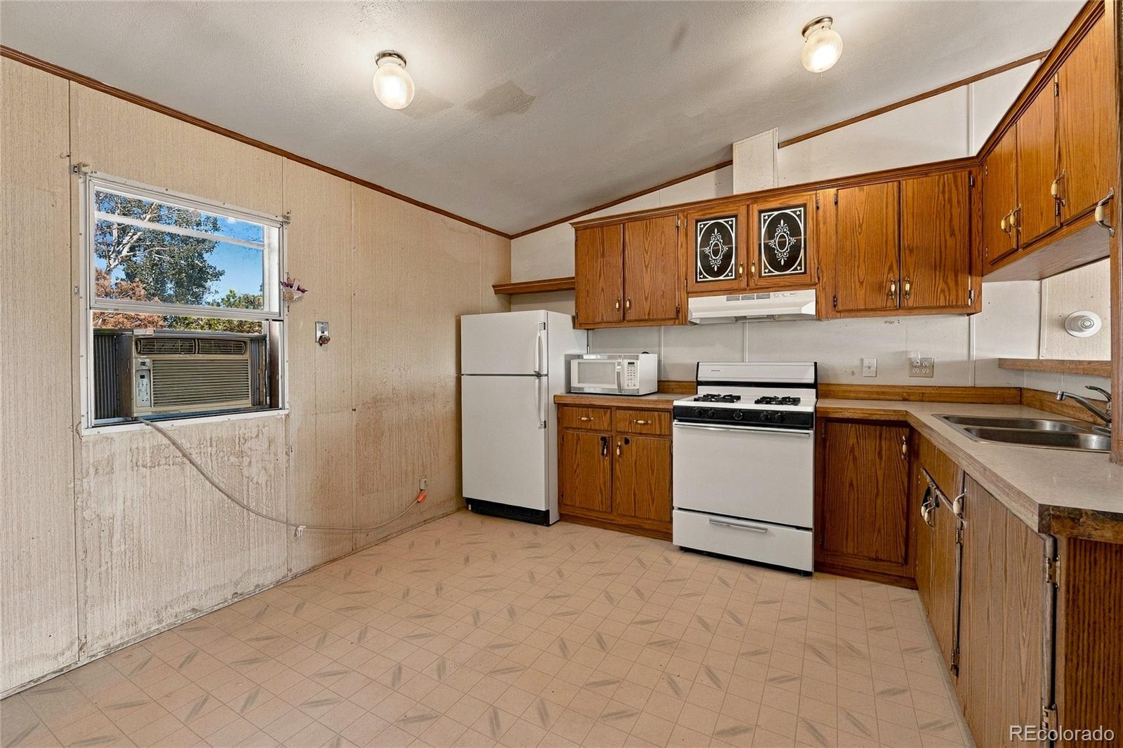 MLS Image #9 for 620 w 2nd street,walsenburg, Colorado