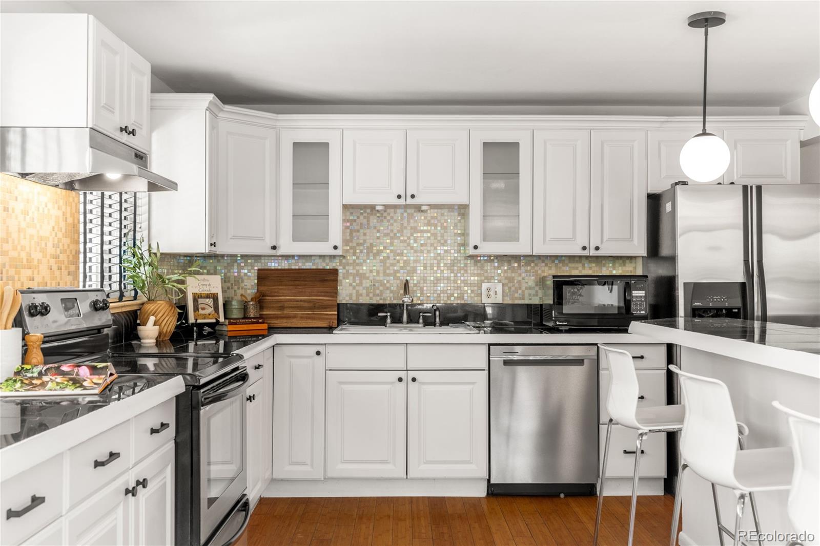MLS Image #9 for 807 w 4th avenue,denver, Colorado
