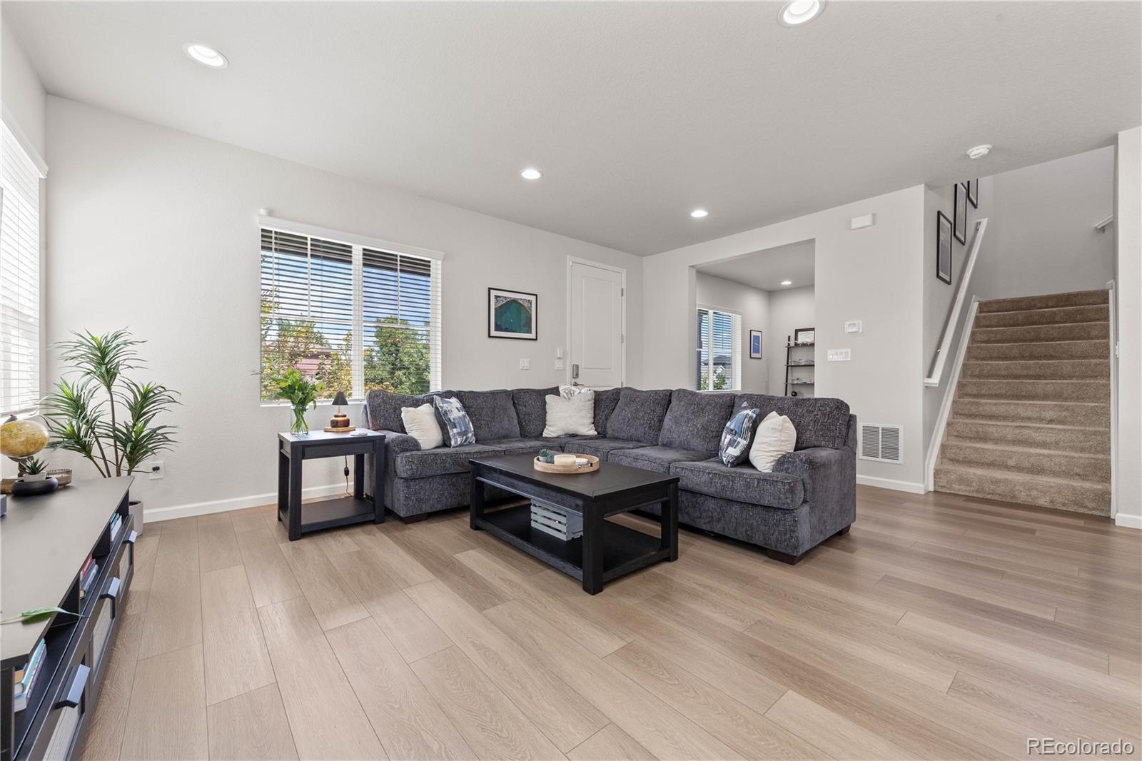 MLS Image #7 for 10622  truckee street,commerce city, Colorado