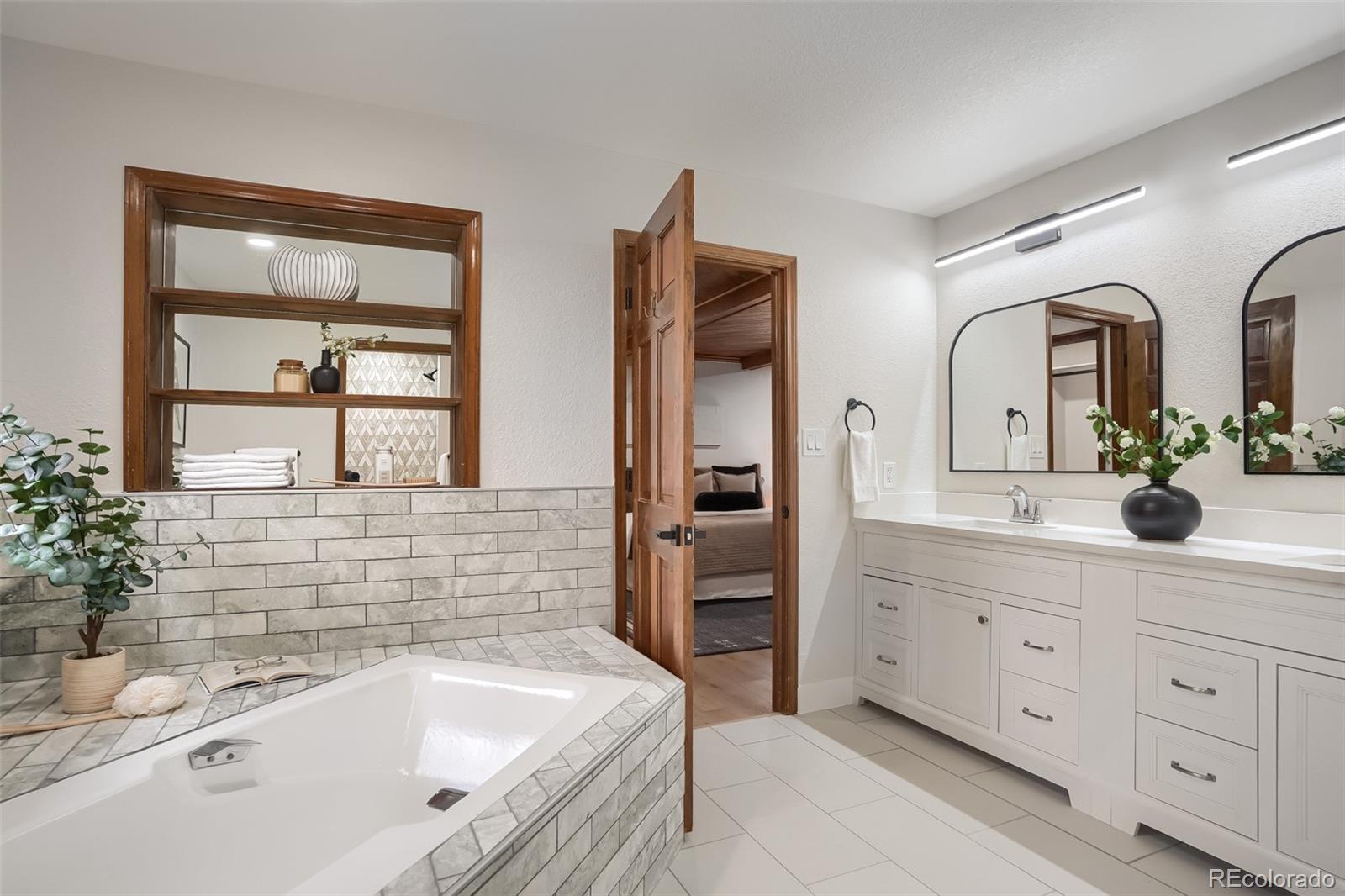 MLS Image #12 for 2615  oak drive,lakewood, Colorado