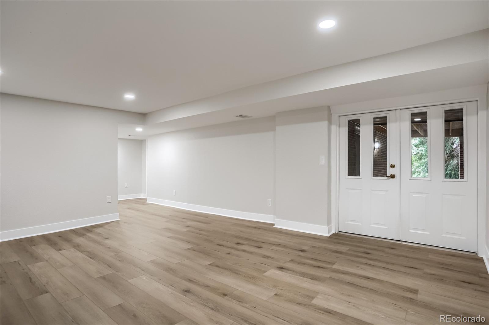 MLS Image #20 for 2615  oak drive,lakewood, Colorado
