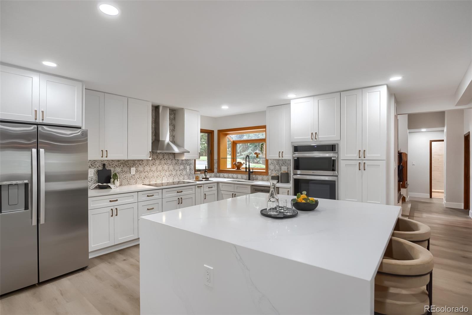 MLS Image #6 for 2615  oak drive,lakewood, Colorado