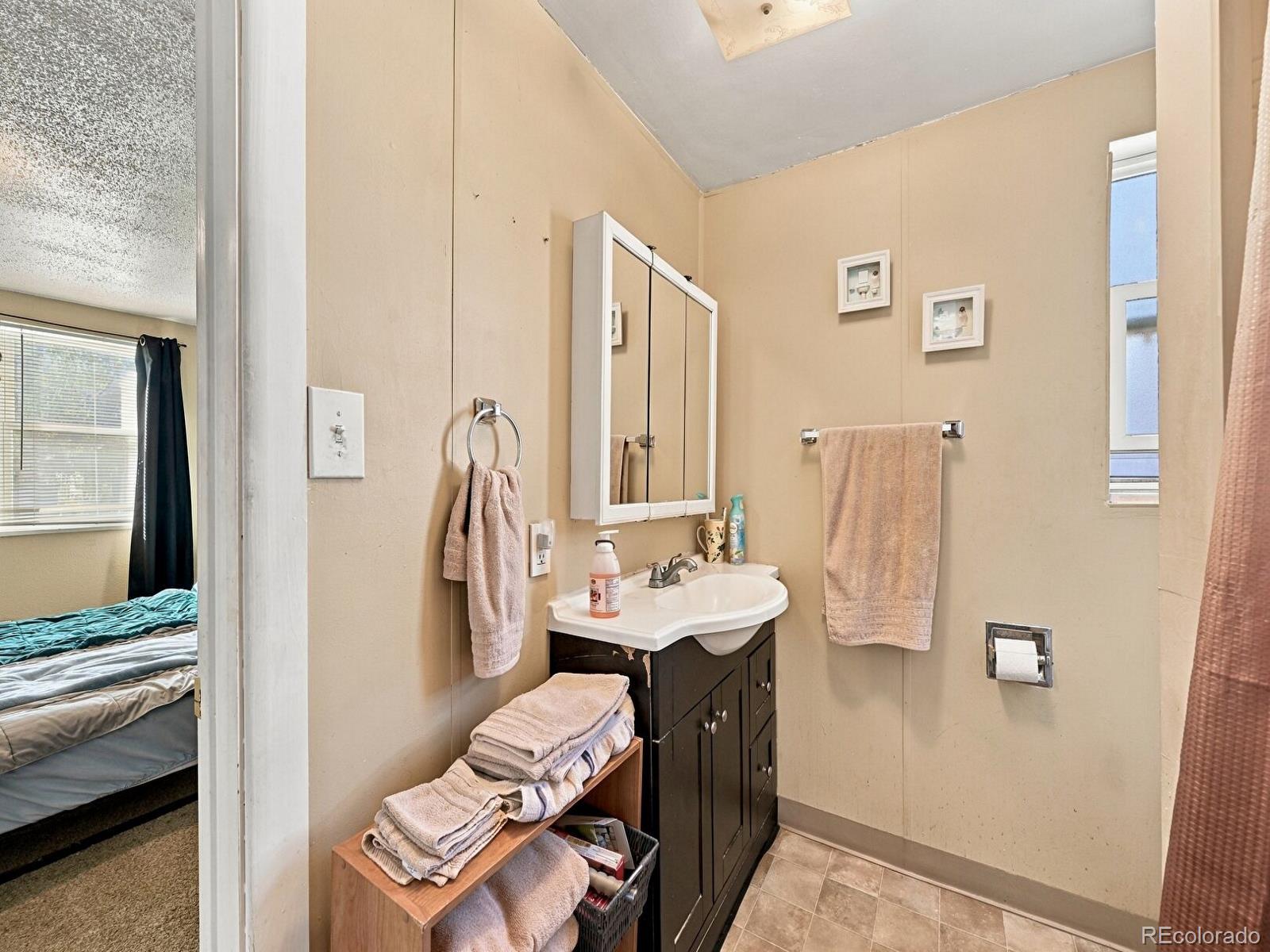 MLS Image #15 for 7000  grape street,commerce city, Colorado
