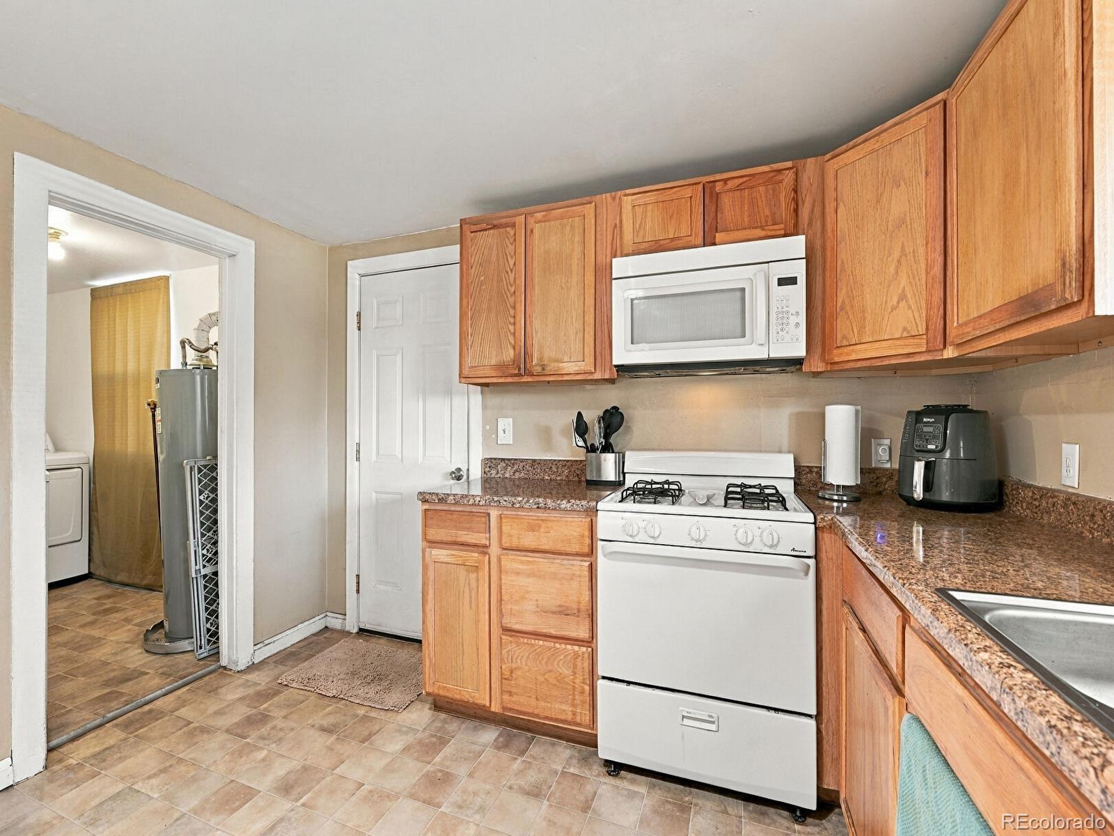 MLS Image #9 for 7000  grape street,commerce city, Colorado