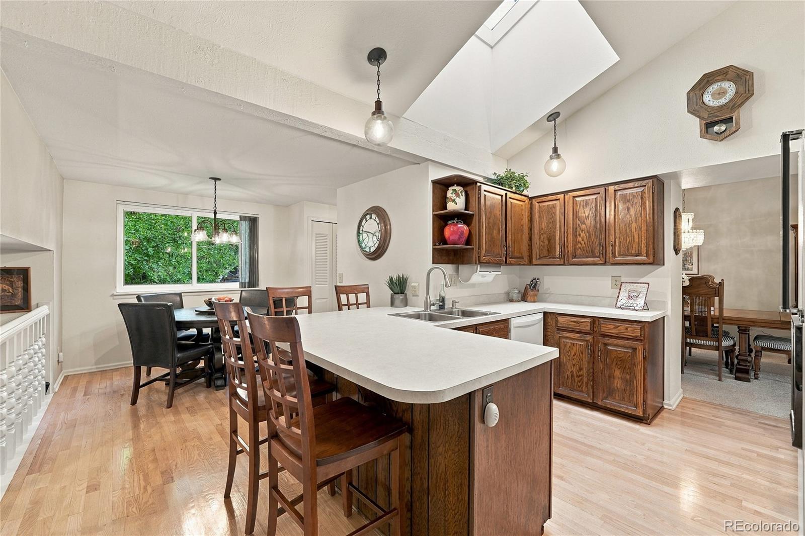 MLS Image #7 for 4987 e lake avenue,centennial, Colorado