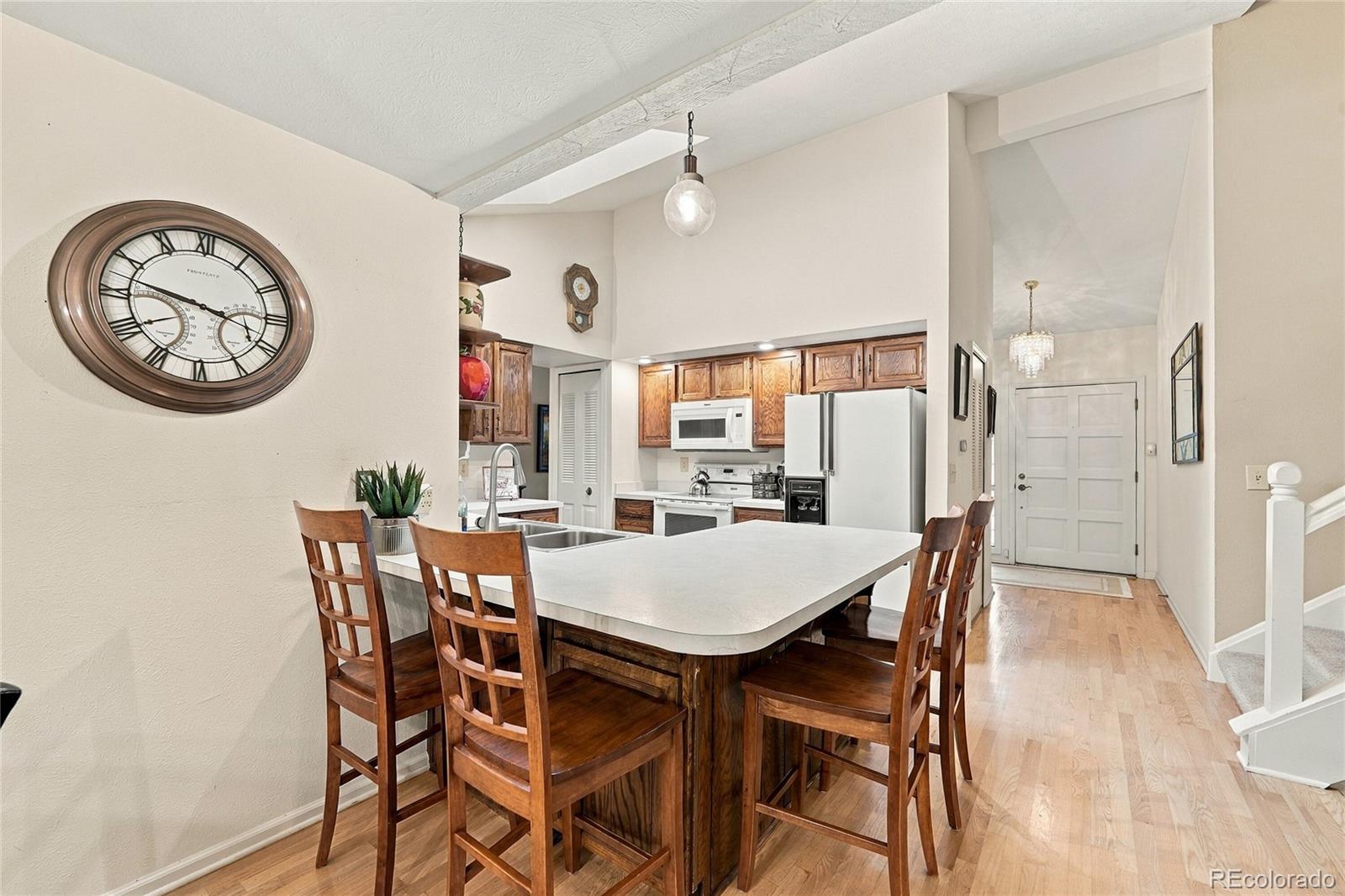MLS Image #8 for 4987 e lake avenue,centennial, Colorado