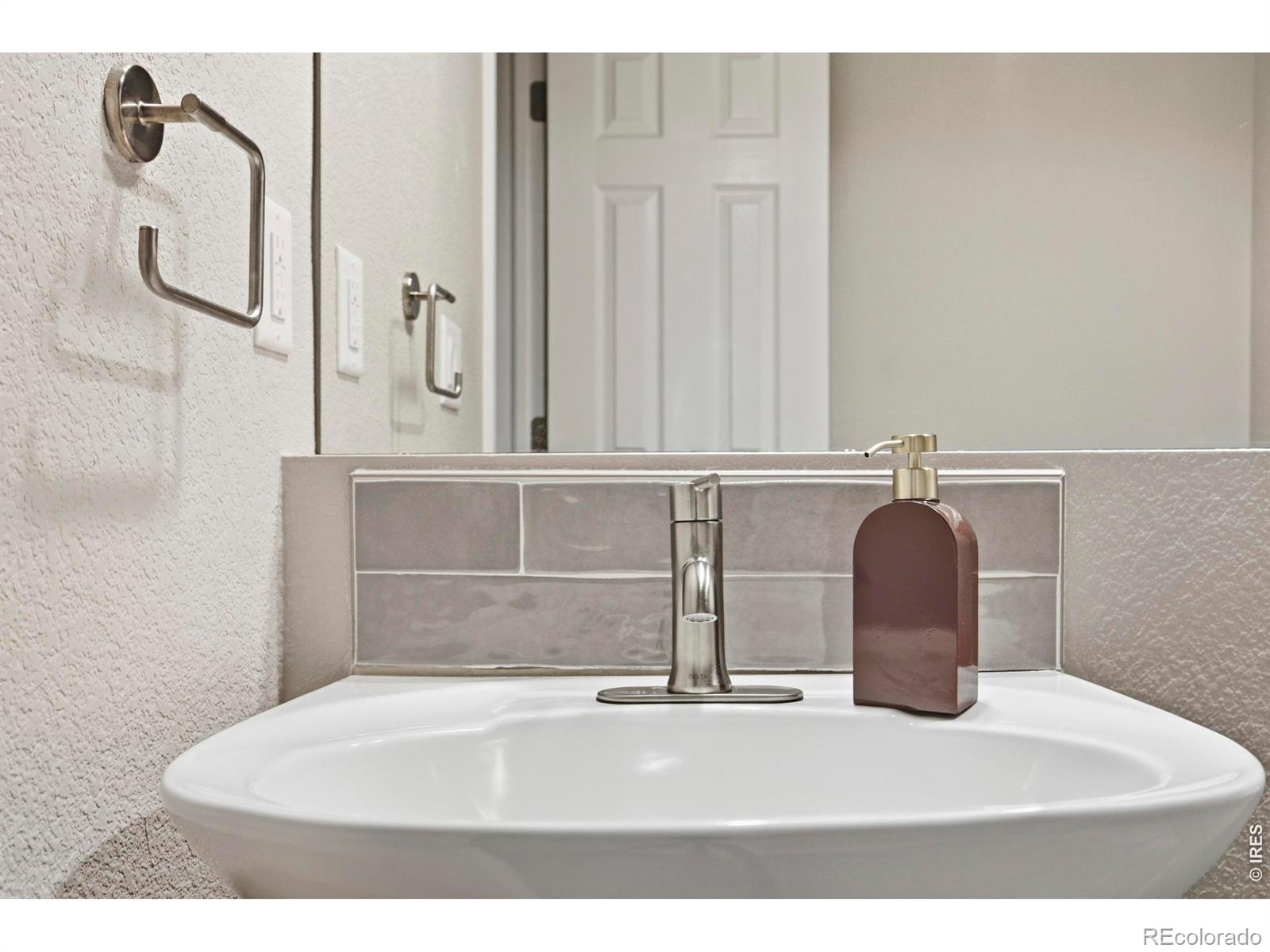 MLS Image #18 for 114  bayside circle,windsor, Colorado
