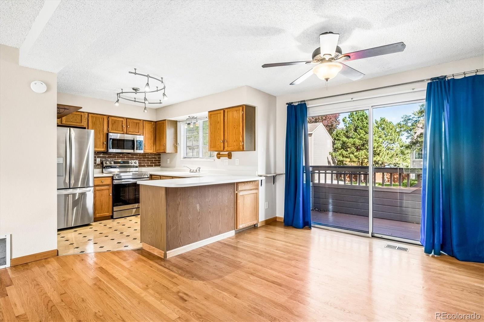 MLS Image #5 for 11145 w 17th avenue,lakewood, Colorado
