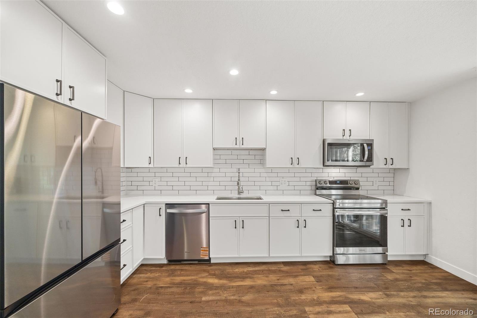 MLS Image #10 for 6765 s independence street,littleton, Colorado
