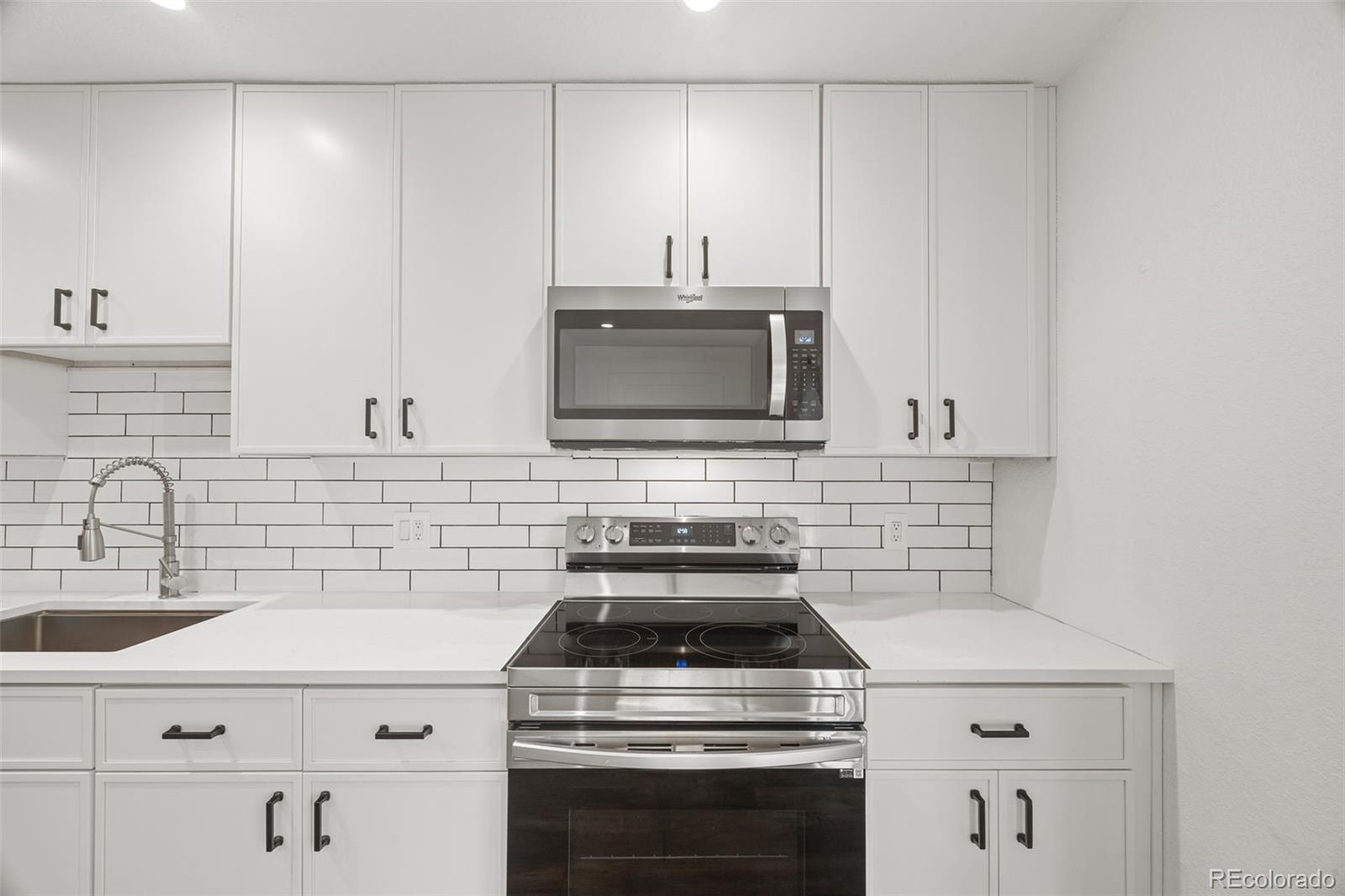 MLS Image #14 for 6765 s independence street,littleton, Colorado