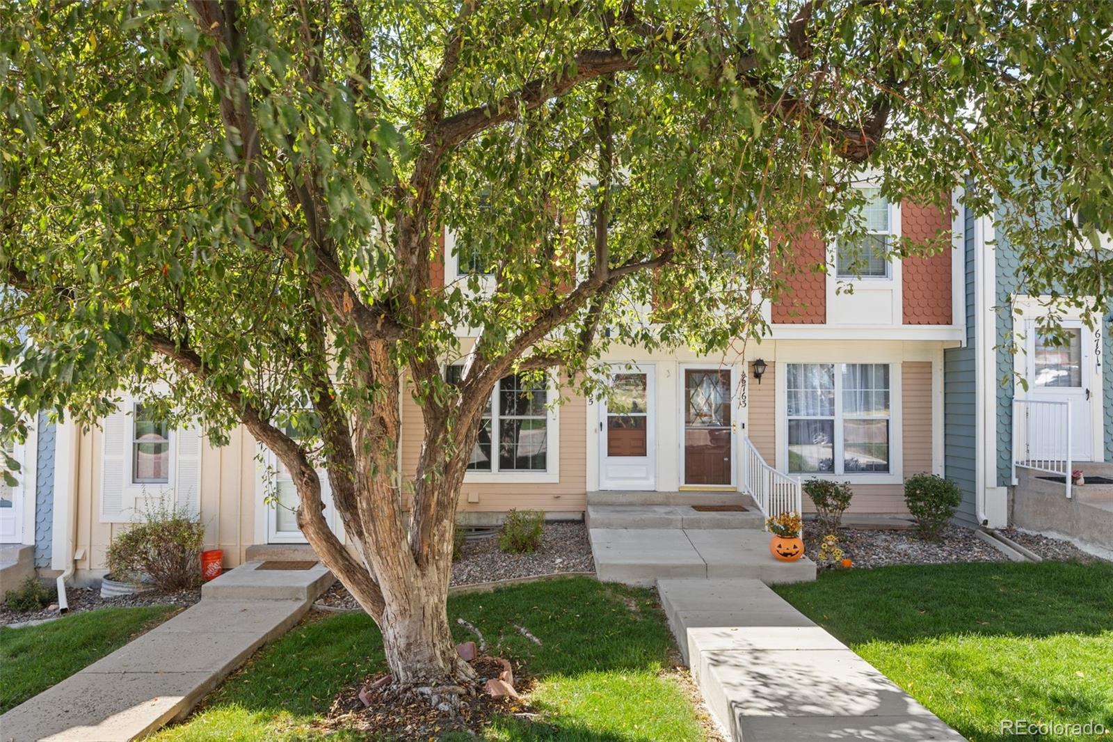 MLS Image #2 for 6765 s independence street,littleton, Colorado