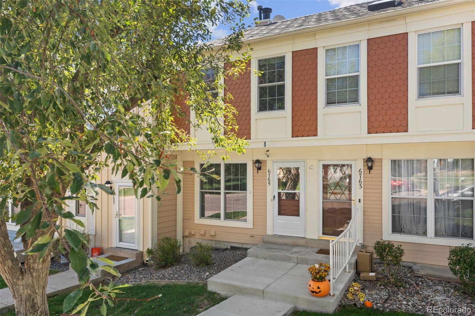 MLS Image #3 for 6765 s independence street,littleton, Colorado