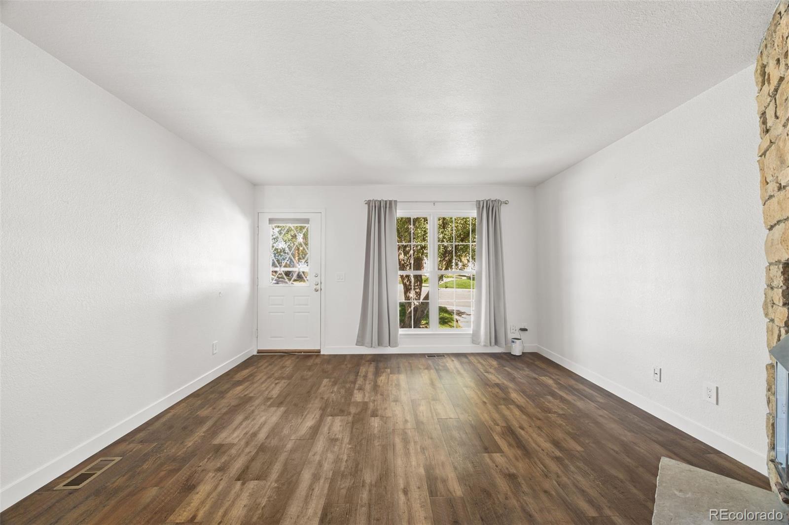 MLS Image #7 for 6765 s independence street,littleton, Colorado