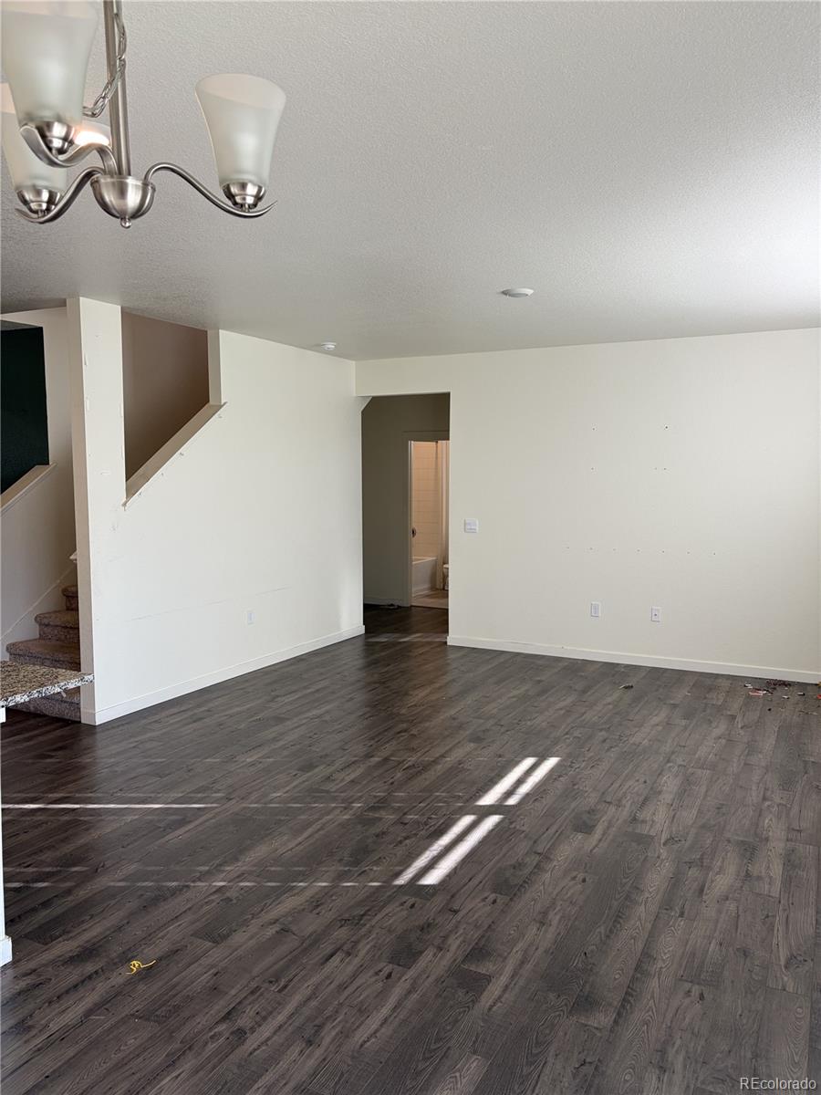 MLS Image #4 for 49 n waterloo street,aurora, Colorado