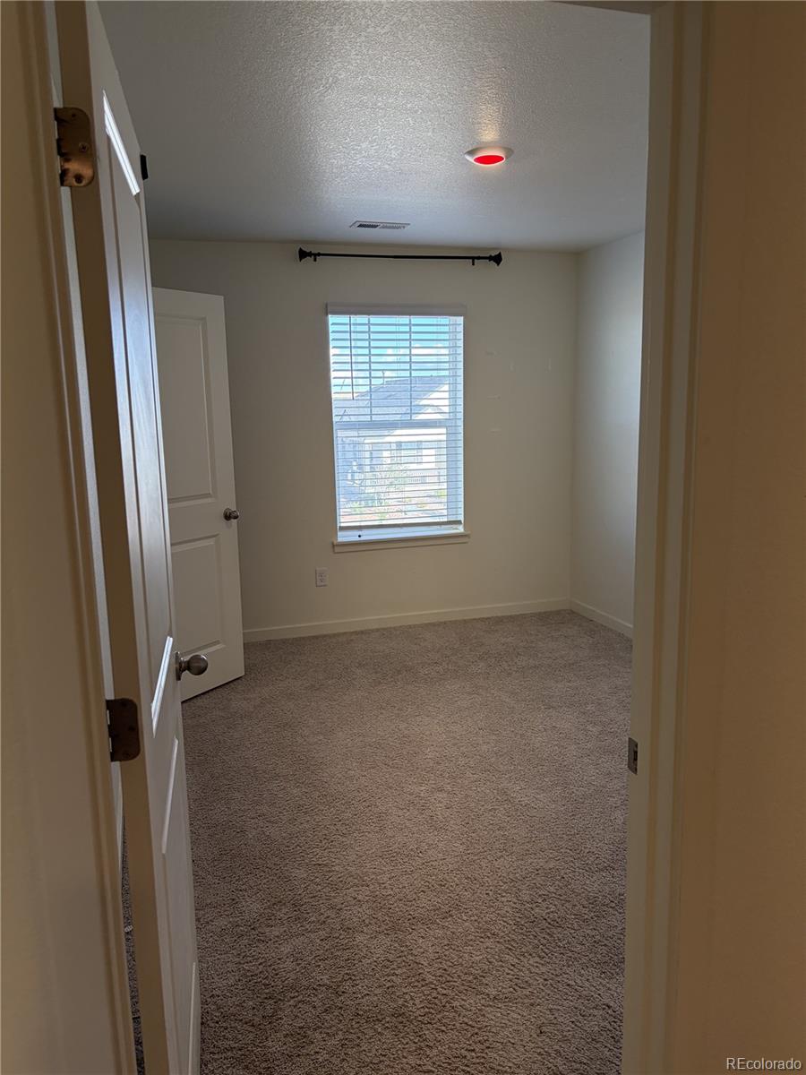 MLS Image #9 for 49 n waterloo street,aurora, Colorado