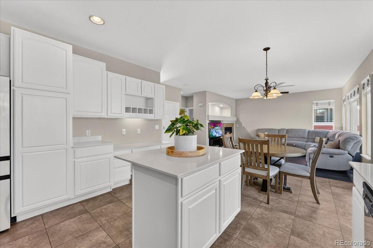 MLS Image #12 for 11346  mesa verde way,parker, Colorado