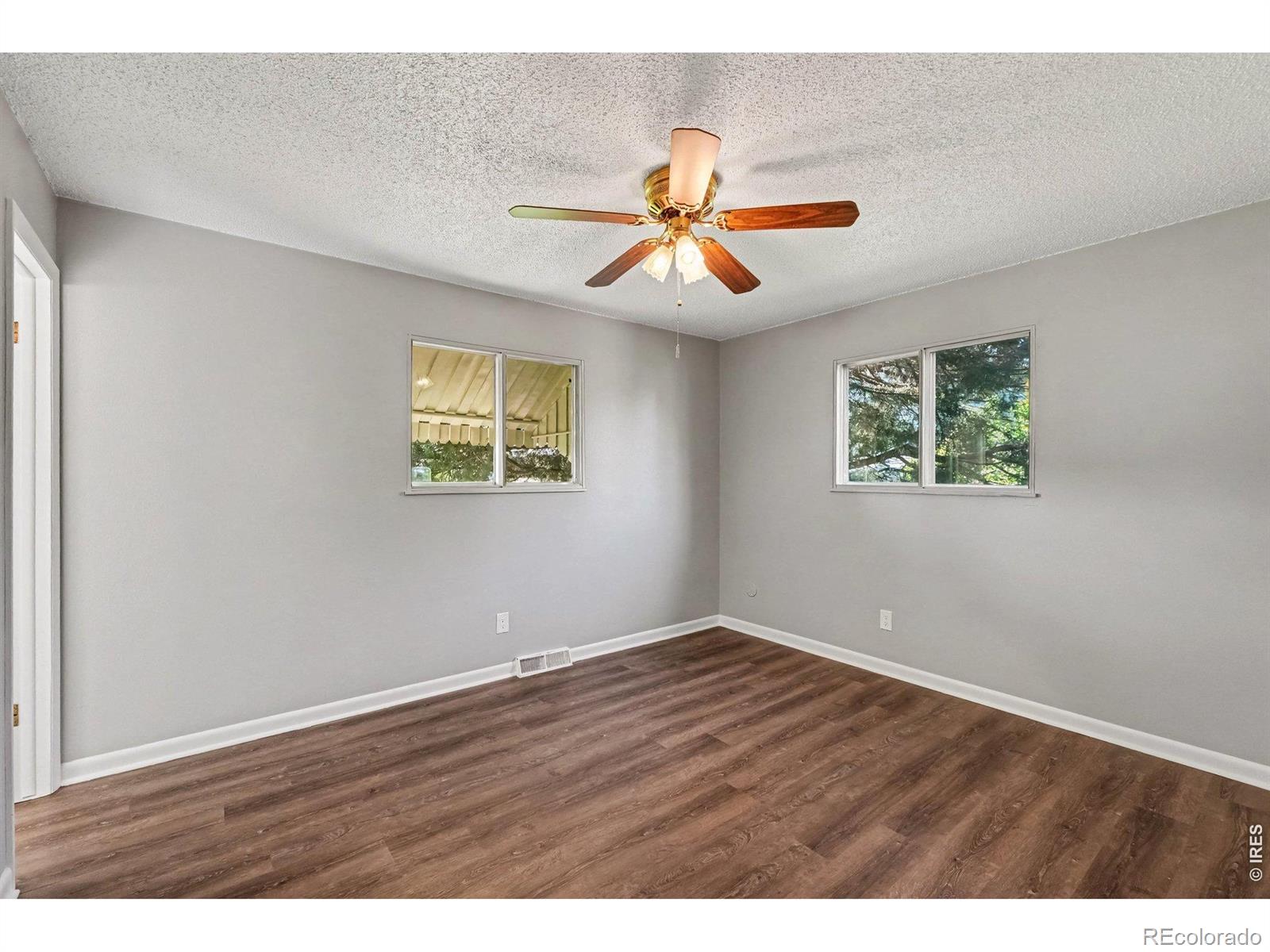 MLS Image #11 for 702  harp court,greeley, Colorado