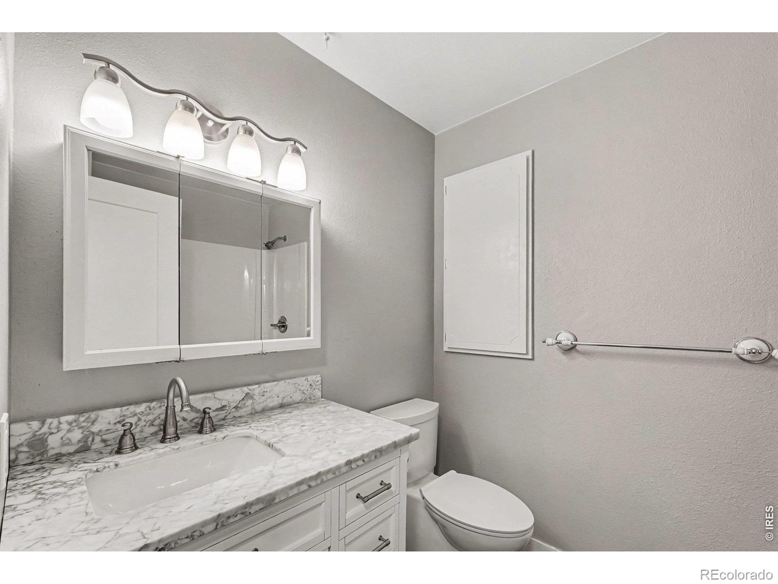MLS Image #12 for 702  harp court,greeley, Colorado