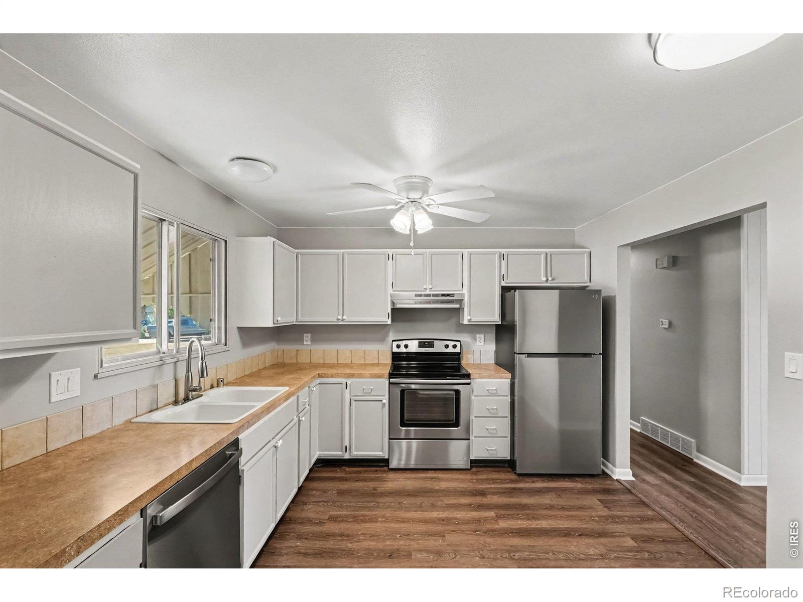 MLS Image #9 for 702  harp court,greeley, Colorado