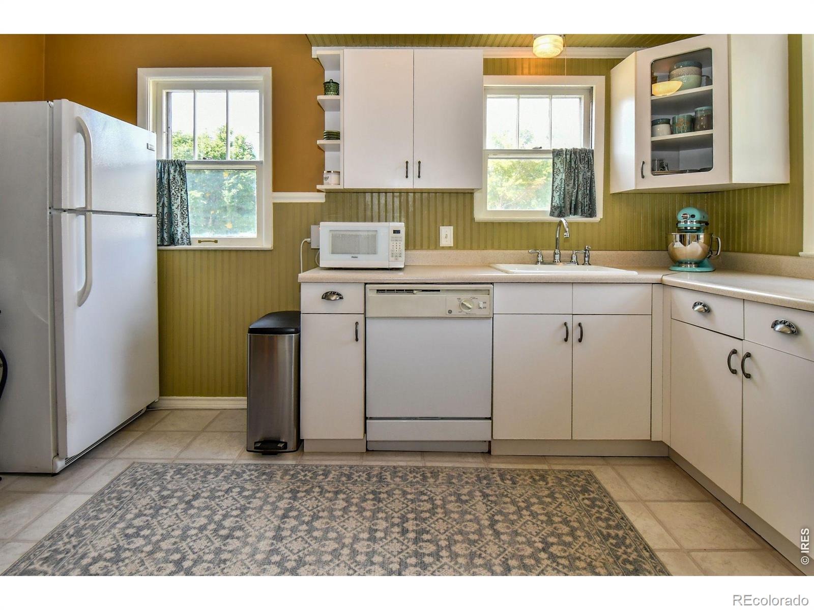 MLS Image #13 for 230  elm street,windsor, Colorado
