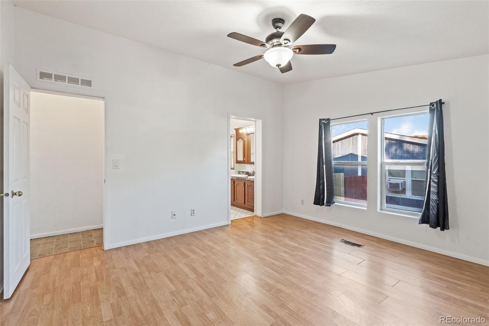 MLS Image #15 for 5873 s quemoy circle,centennial, Colorado
