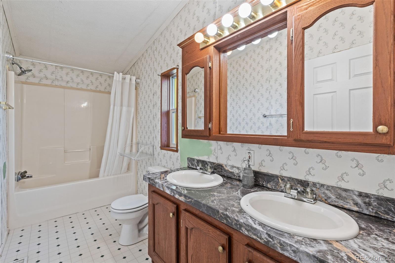 MLS Image #16 for 5873 s quemoy circle,centennial, Colorado