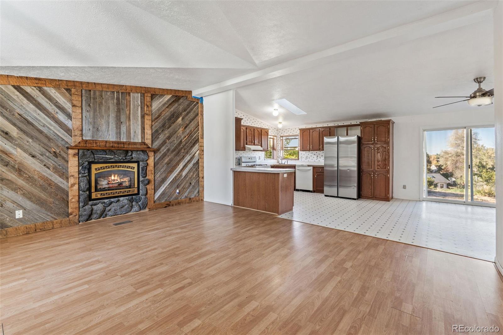 MLS Image #5 for 5873 s quemoy circle,centennial, Colorado