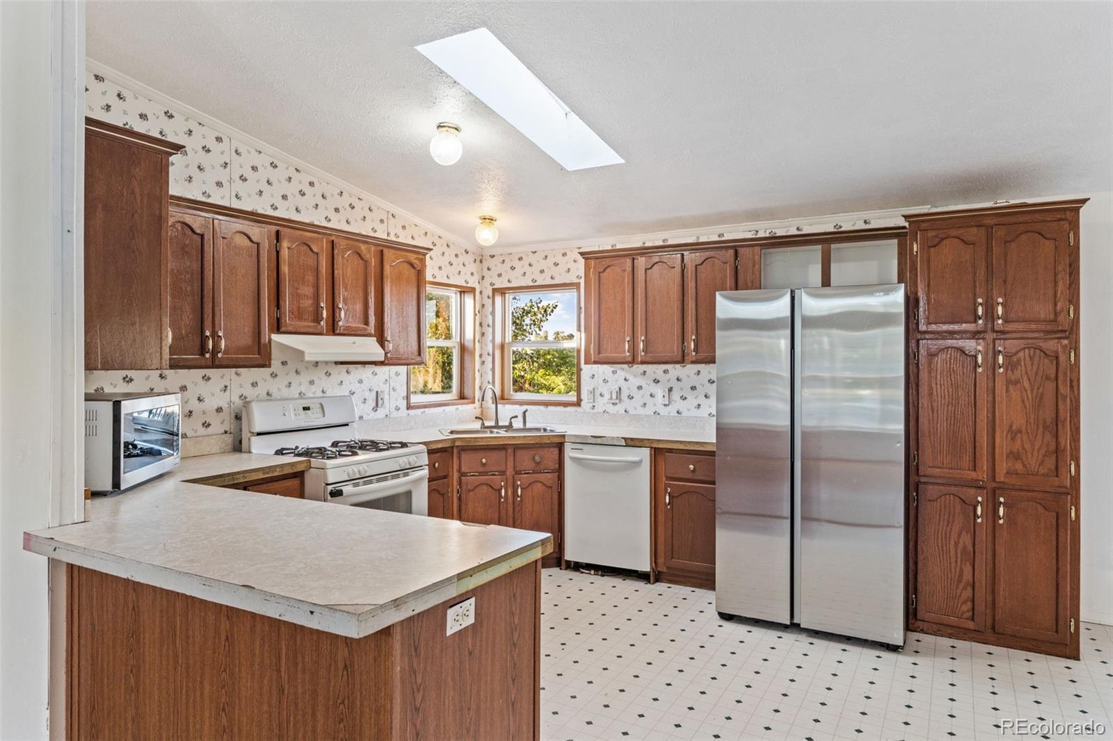 MLS Image #9 for 5873 s quemoy circle,centennial, Colorado