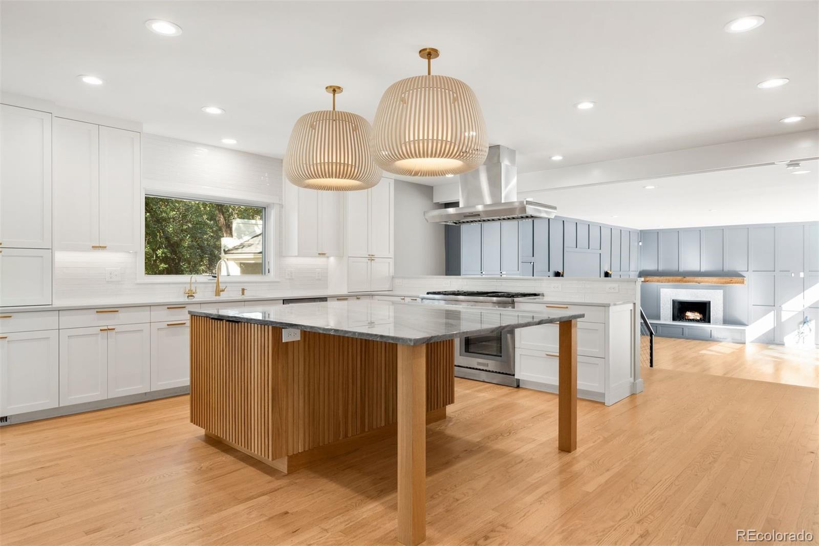 MLS Image #2 for 3045  ohm way,denver, Colorado