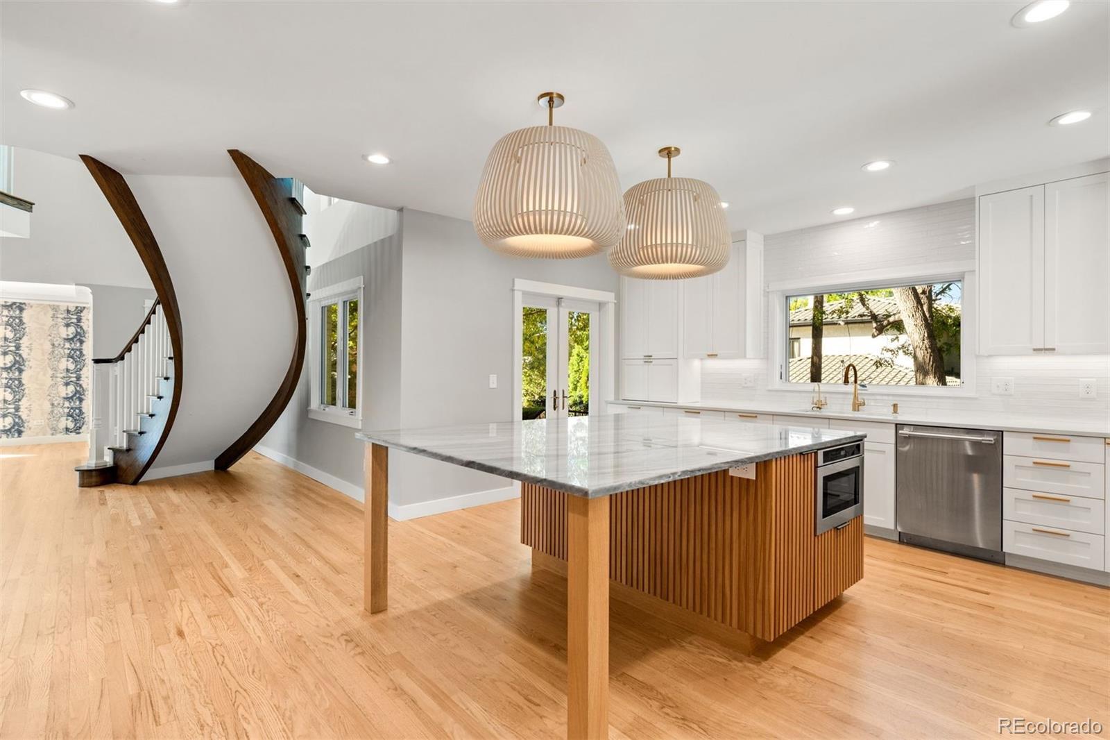 MLS Image #3 for 3045  ohm way,denver, Colorado