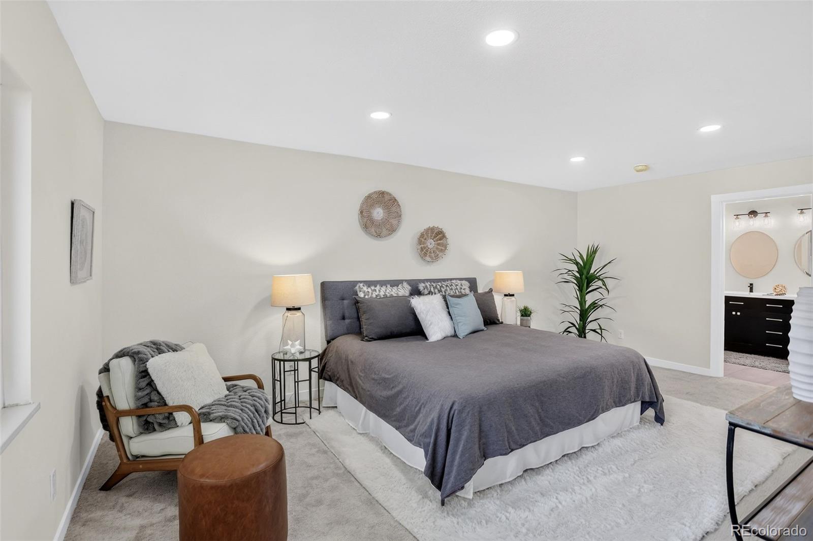 MLS Image #12 for 12118 e amherst circle,aurora, Colorado