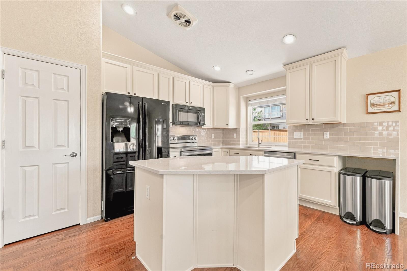 MLS Image #8 for 5023 s eaton park way,aurora, Colorado