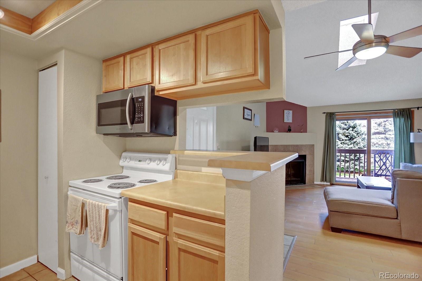 MLS Image #8 for 10263 e peakview avenue,englewood, Colorado