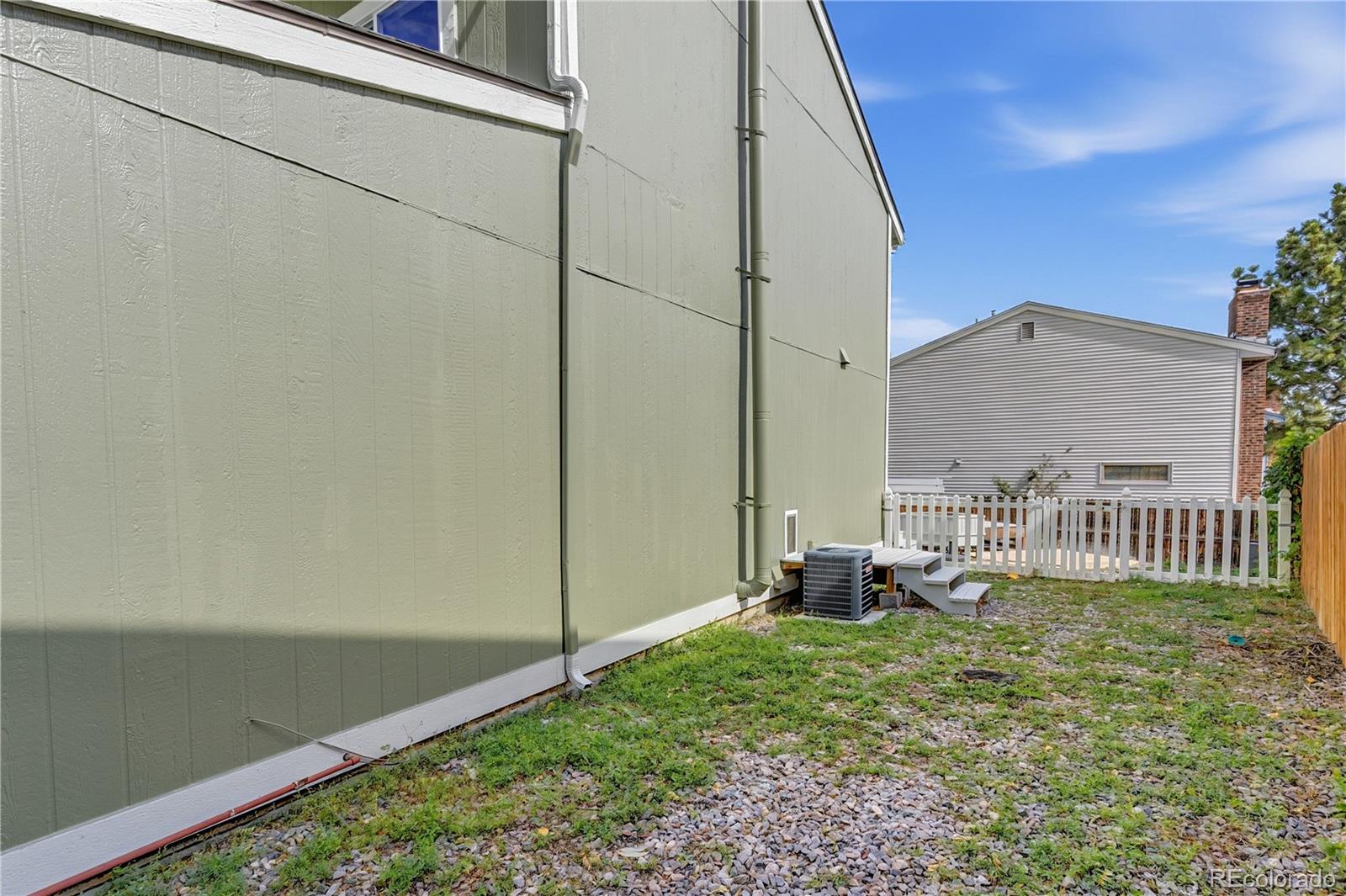 MLS Image #28 for 838 s rifle court,aurora, Colorado