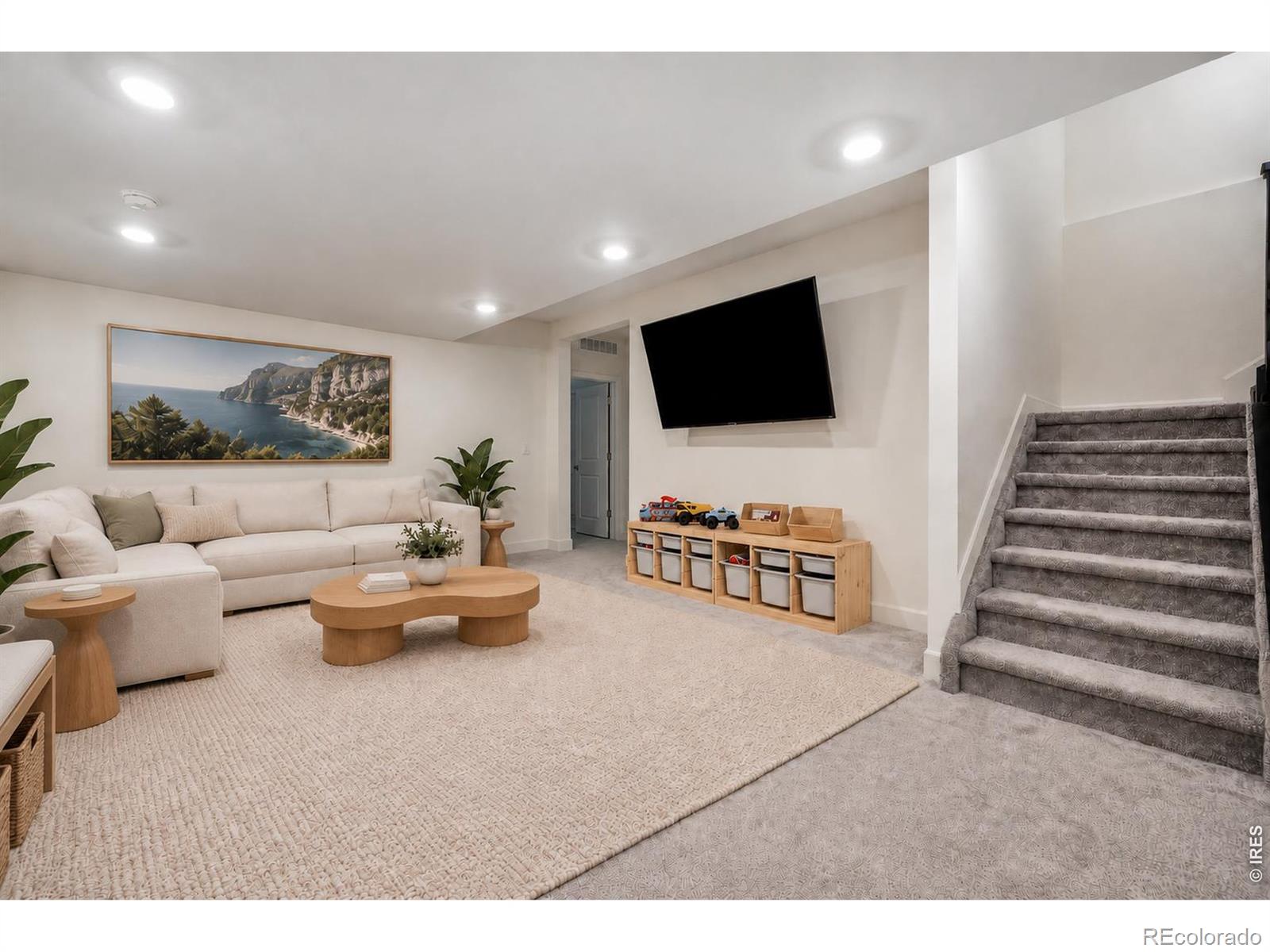 MLS Image #13 for 2501  winding drive,longmont, Colorado