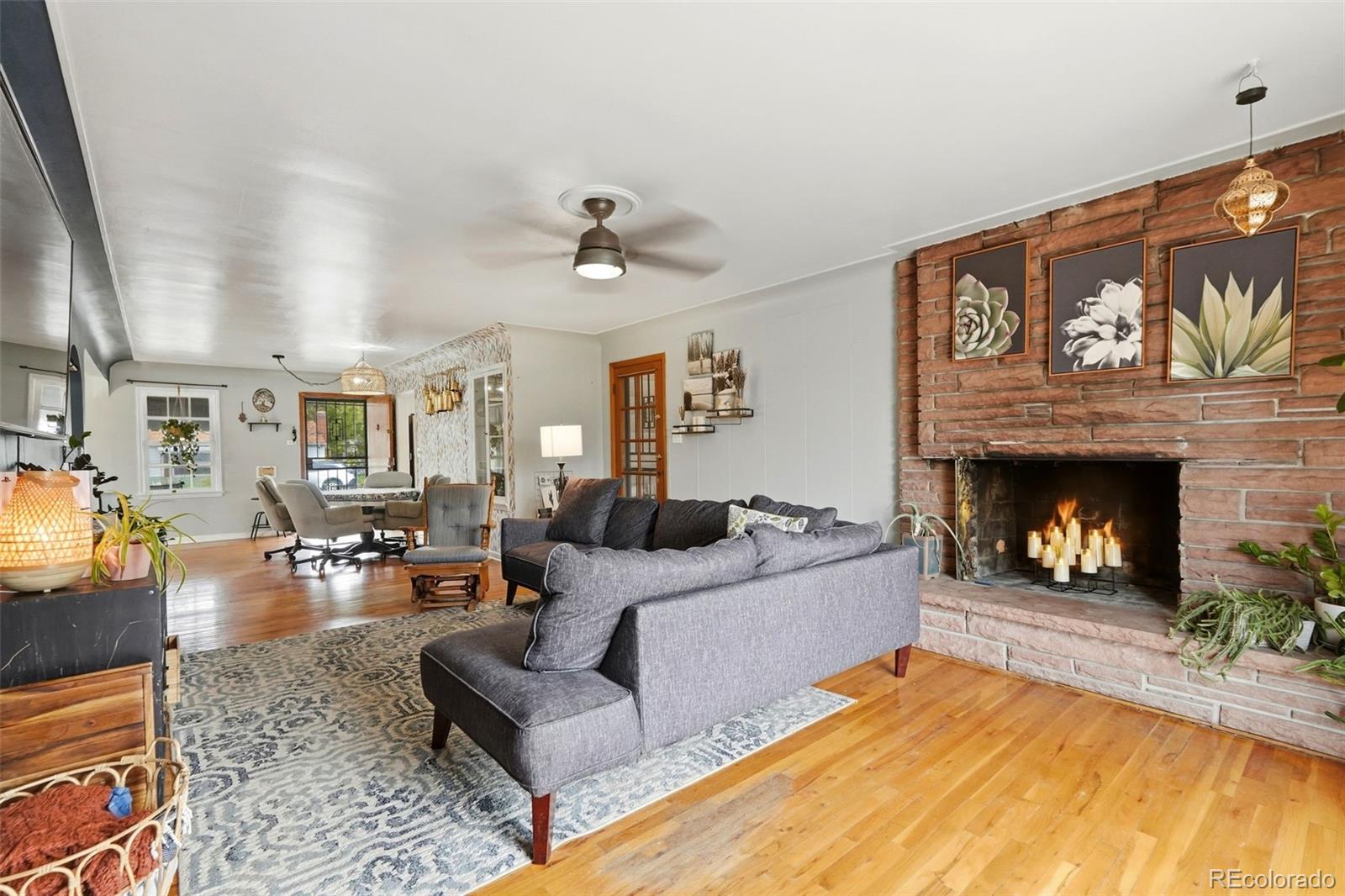 MLS Image #7 for 1815 s cook street,denver, Colorado