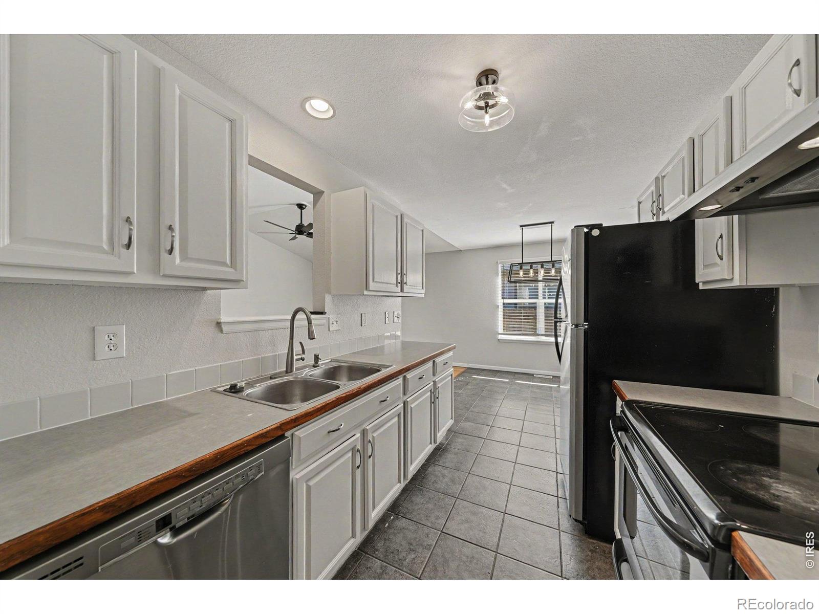 MLS Image #4 for 1026  berwick court,fort collins, Colorado