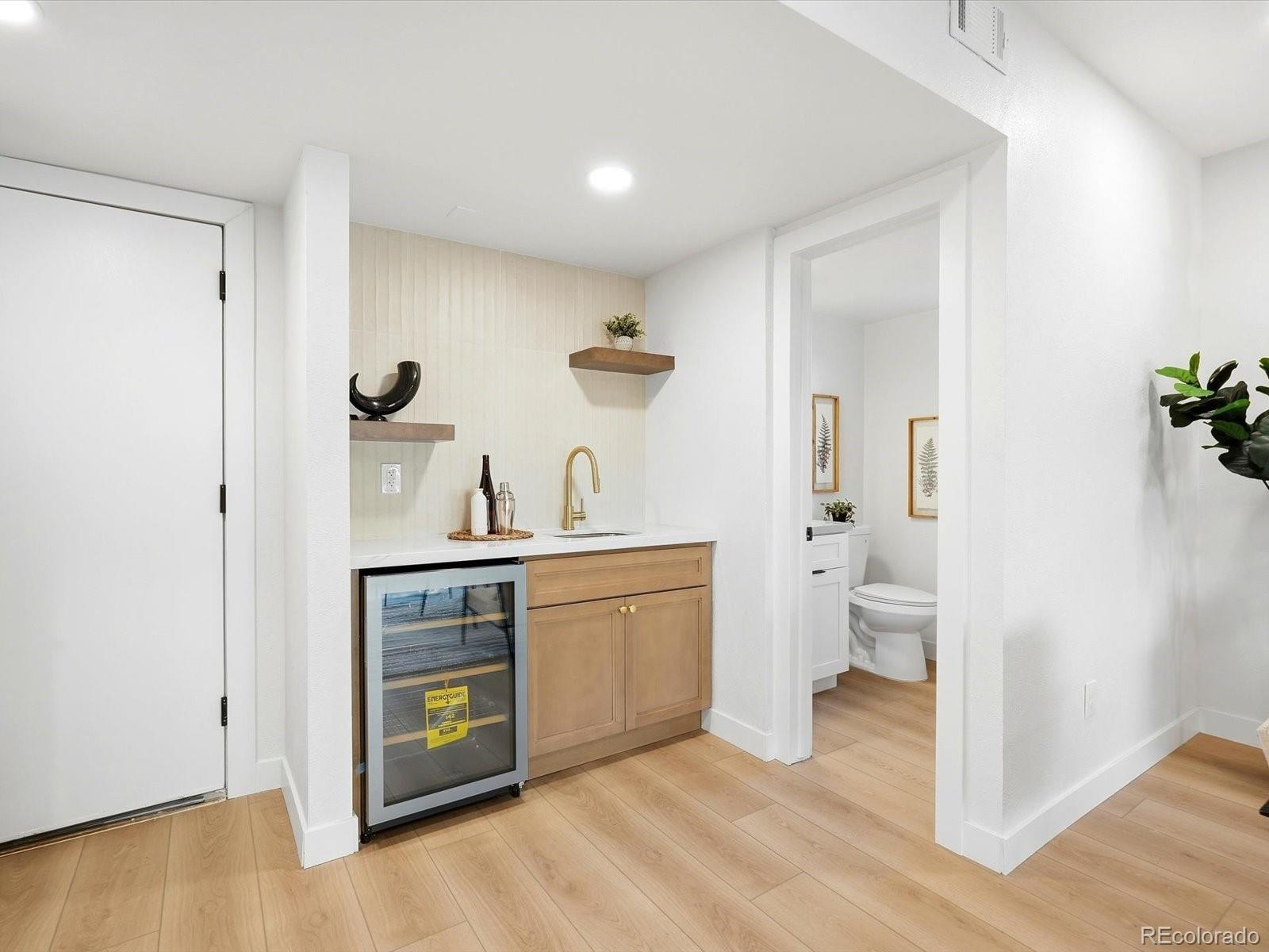 MLS Image #11 for 7290 e euclid drive,centennial, Colorado