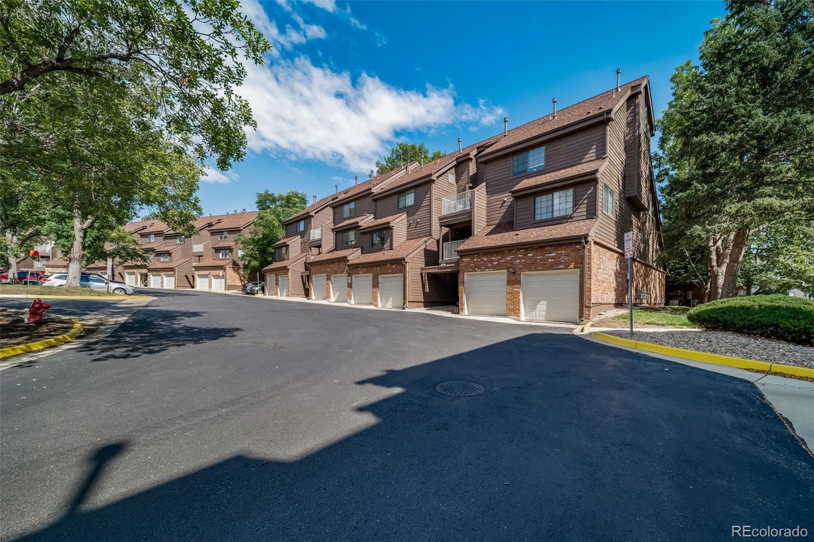 MLS Image #1 for 834 s vance street,lakewood, Colorado