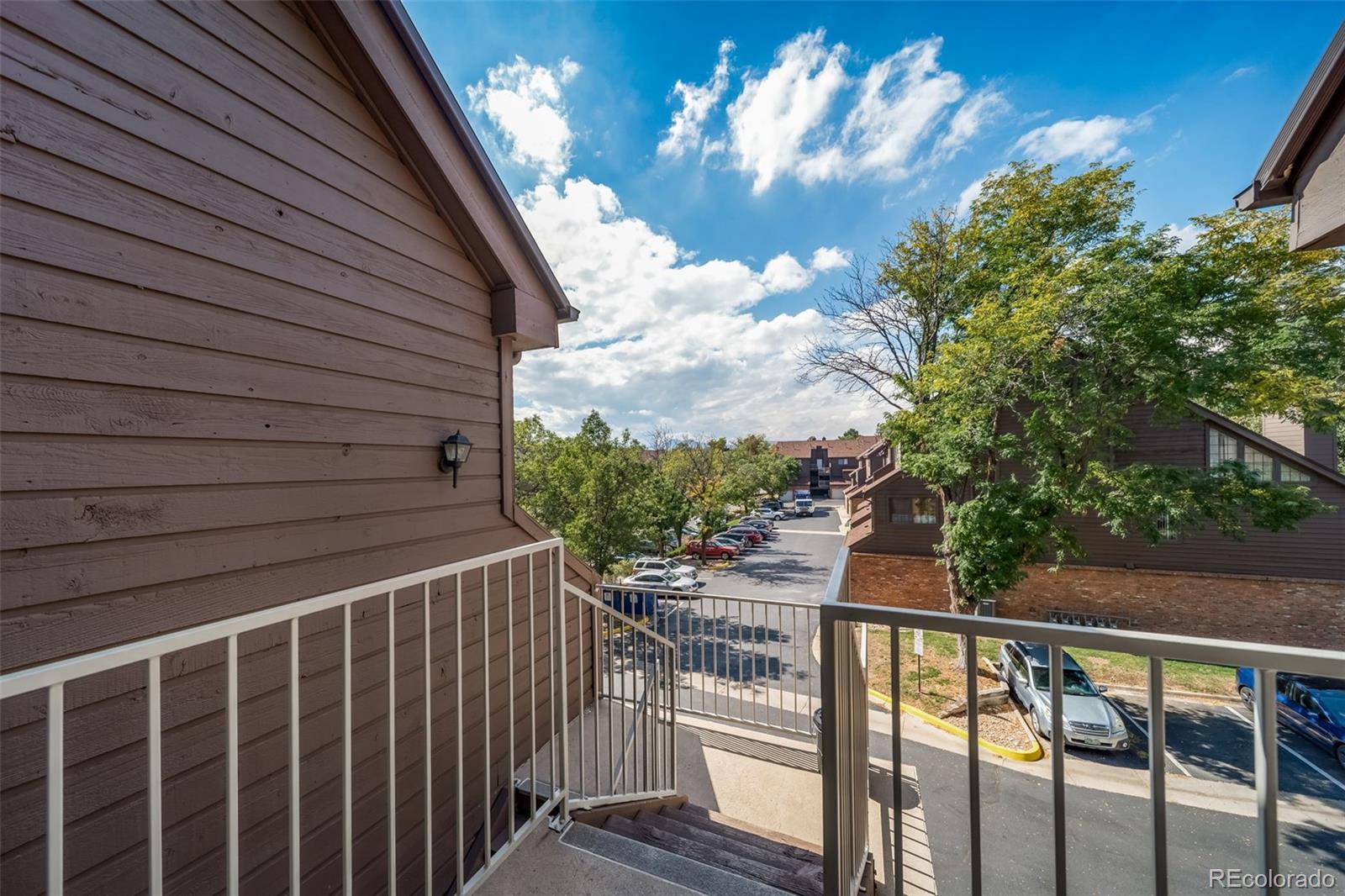 MLS Image #3 for 834 s vance street,lakewood, Colorado