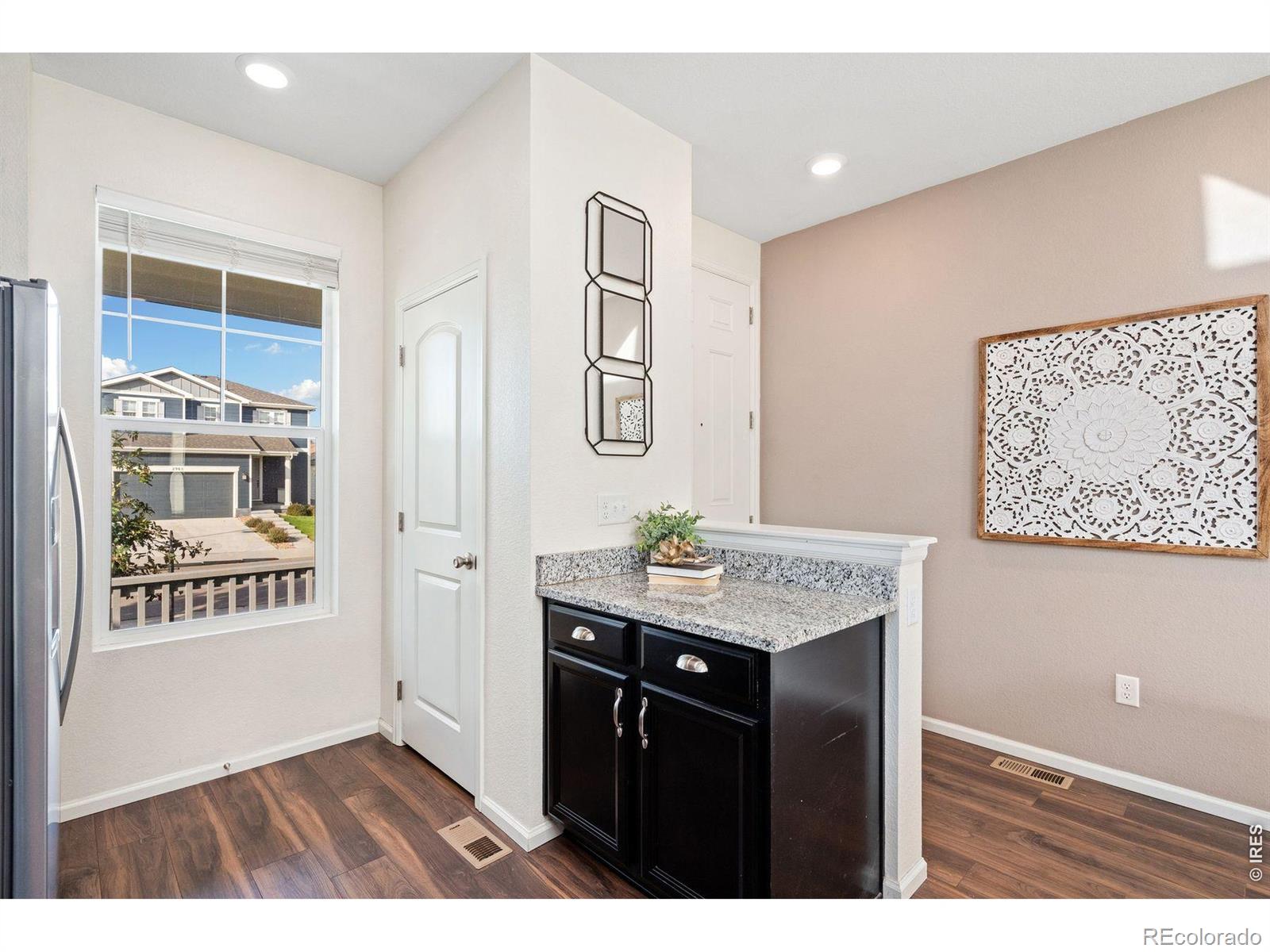 MLS Image #9 for 2956  cub lake drive,loveland, Colorado